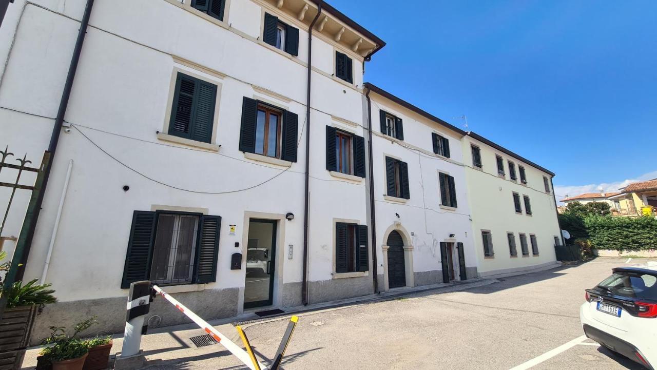 1 Bardo House Apartment Bardolino Exterior photo